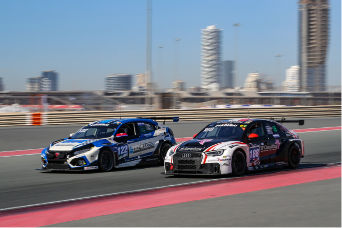 韩泰赞助的24小时耐力系列赛热力来袭_03